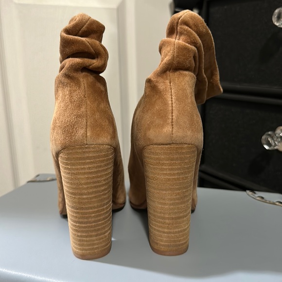 Chinese Laundry Kristin Cavallari Laurel Suede Peep Toe Booties - Picture 8 of 12
